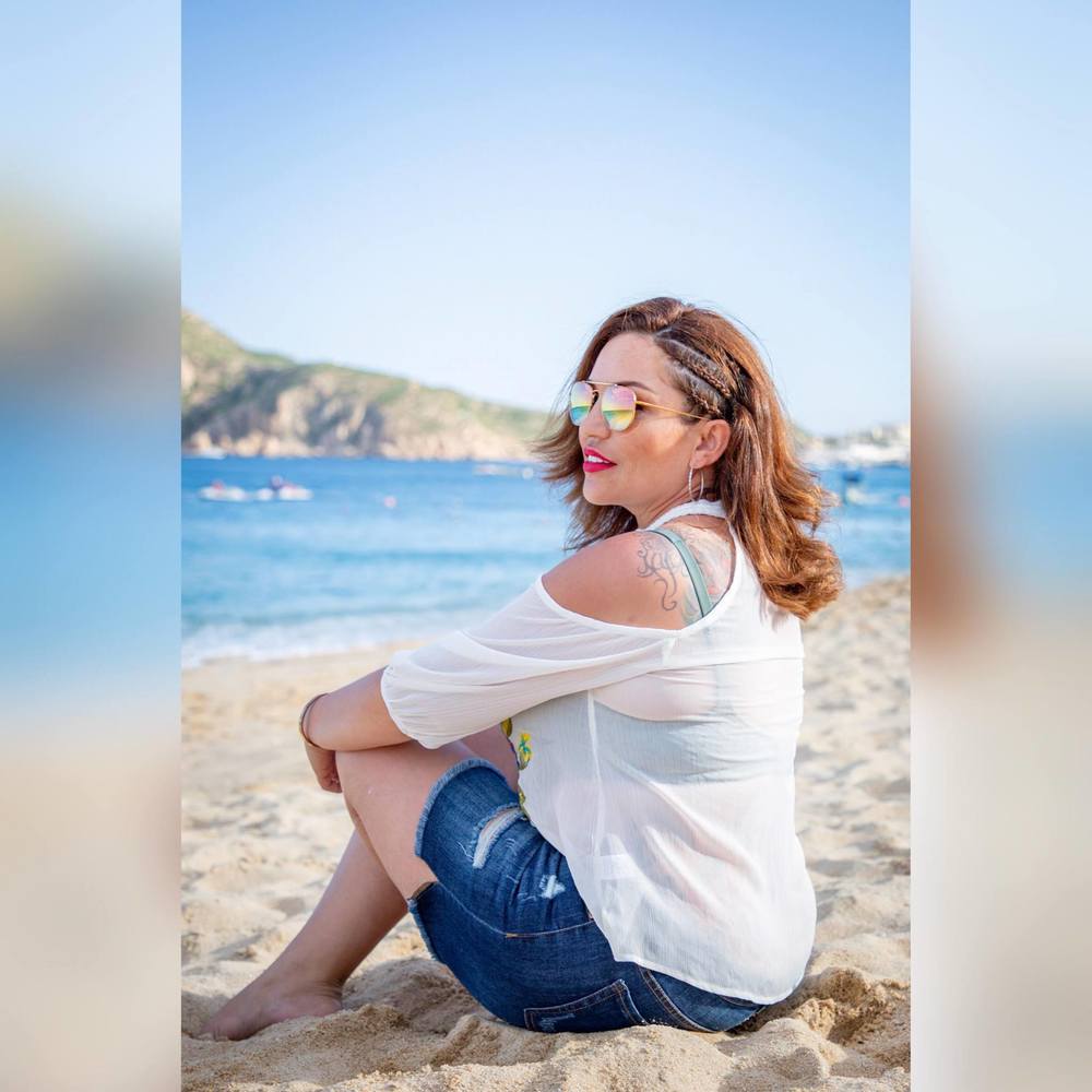 Meet your Posher, Mireya